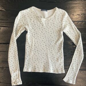 Brandy Melville White and Green Ribbed Top